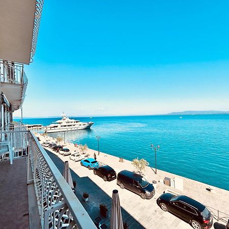 Molo 28 Beach Parking Ac Porto Santo Stefano  Exterior photo